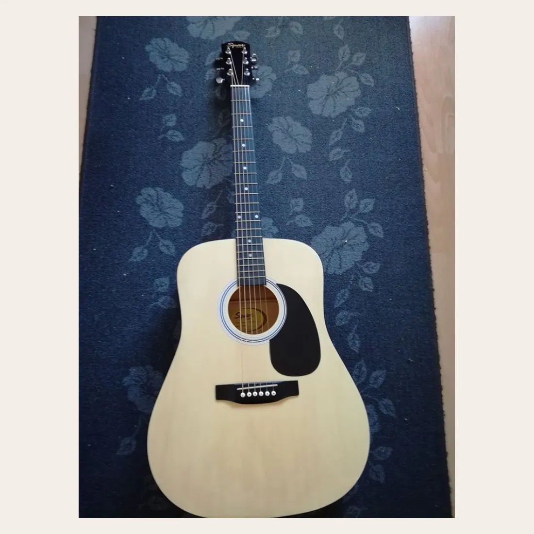 41-inch Dreadnought Acoustic Guitar — Natural
