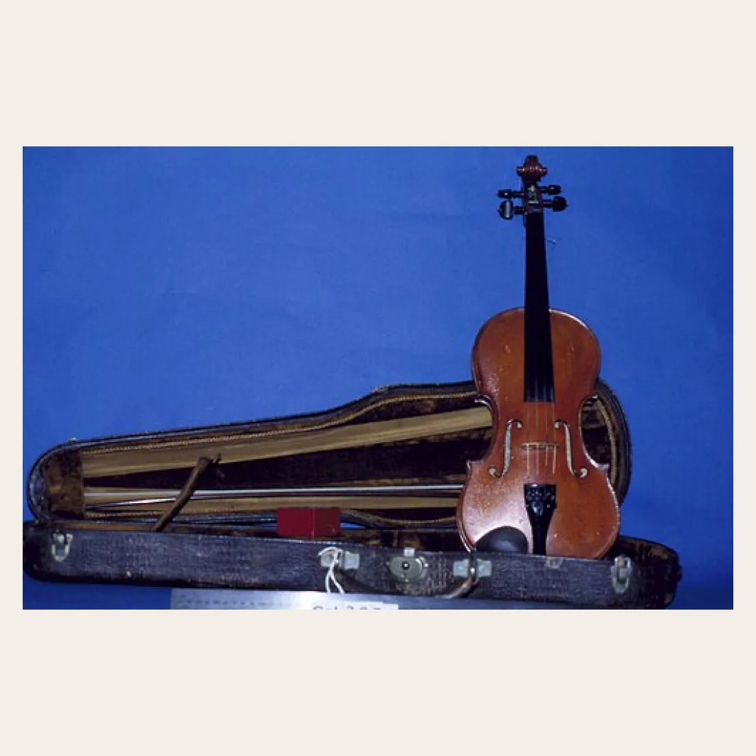 Full-Size Violin Outfit with Case & Bow